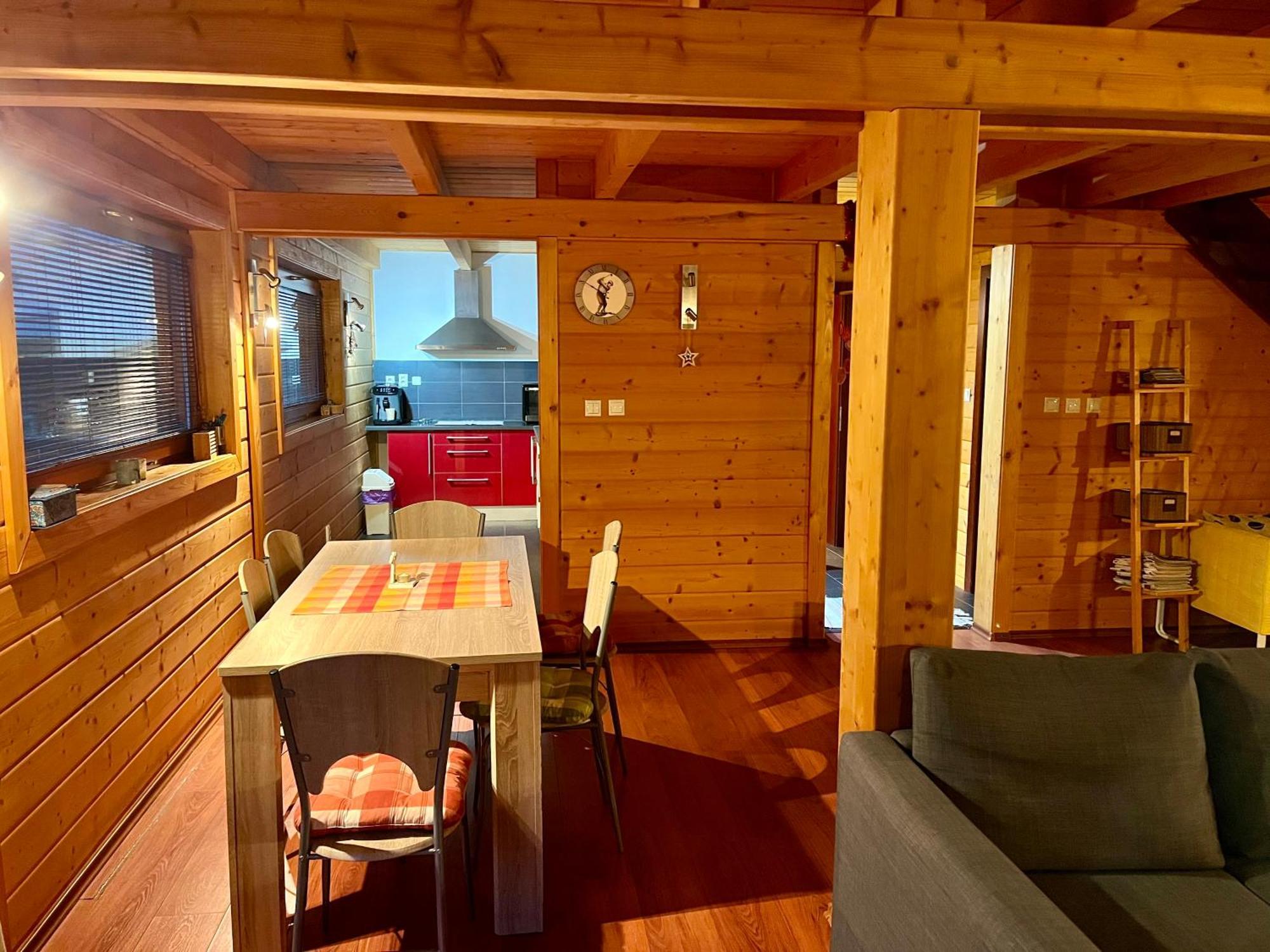 Zrub Alpinus Guest House Pribylina Exterior photo